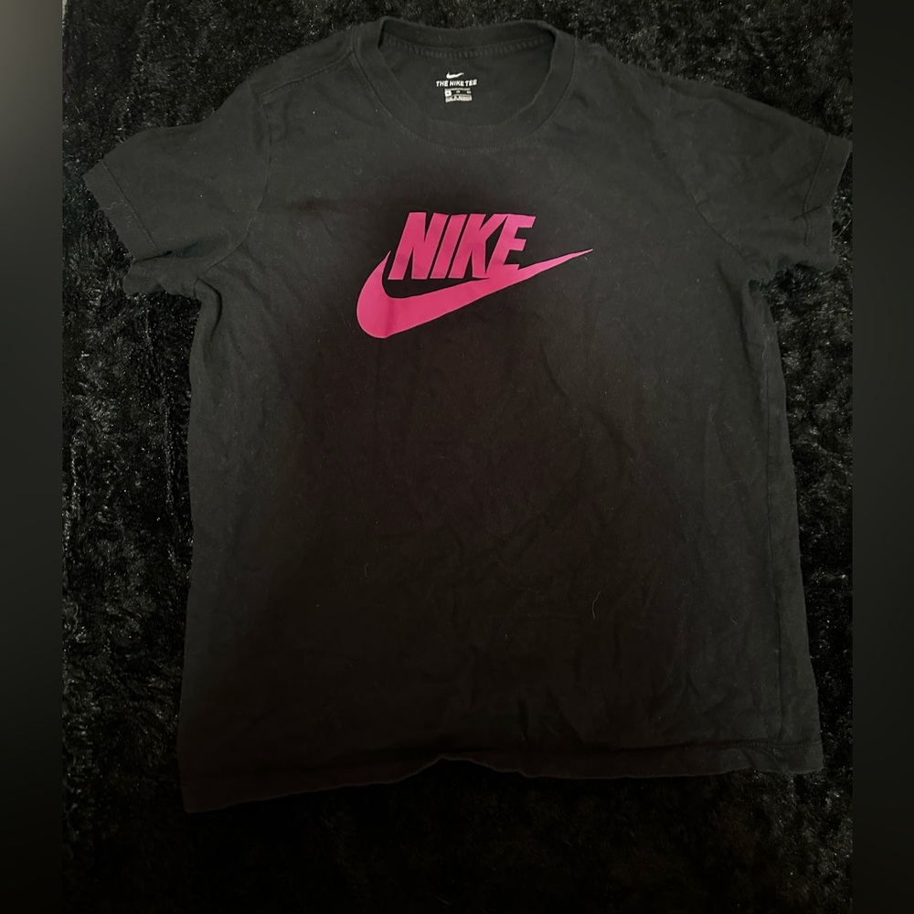 kids nike t-shirt